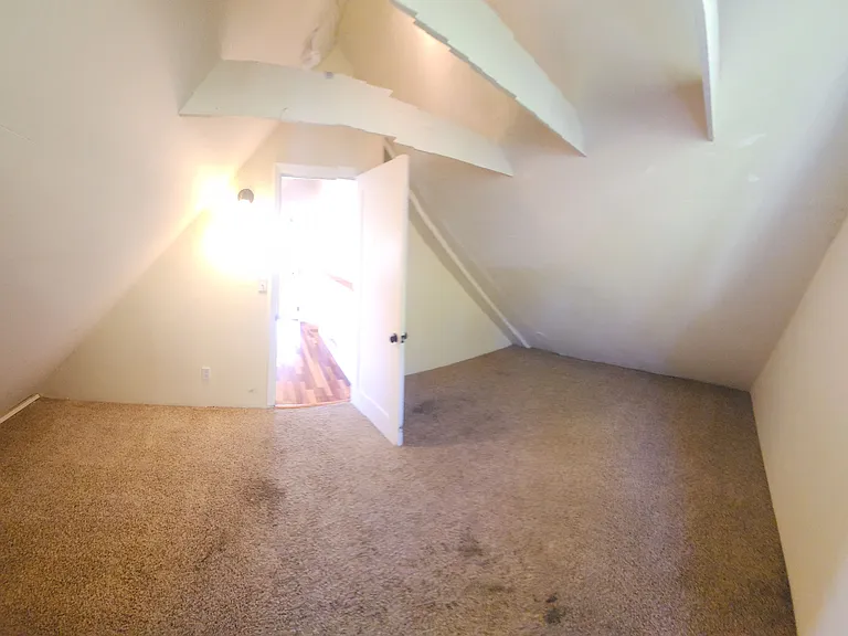 1828 Fixlini St #B — Photo 14