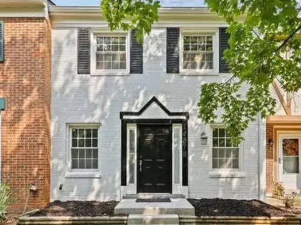 14878 Lambeth Sq, Centreville, VA 20120