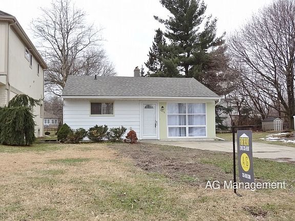 2nd image of 2075 Appoline Dr