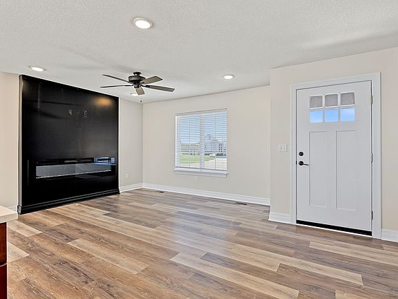 3rd image of 2109 S Michelle St