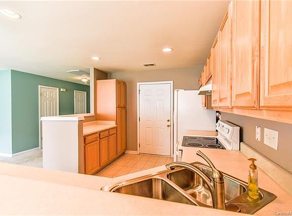 2nd image of 11014 Alderbrook Ln