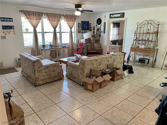 5th image of 2808 Weber Blvd