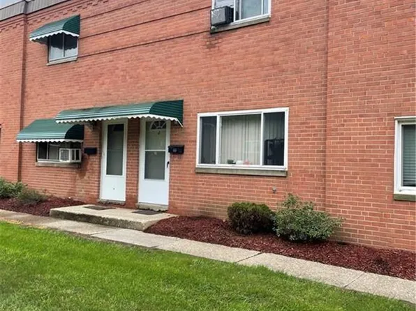 215 Dalepark Dr APT 4, Bedford, OH 44146