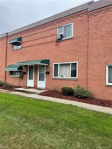 215 Dalepark Dr #4 Photo 1