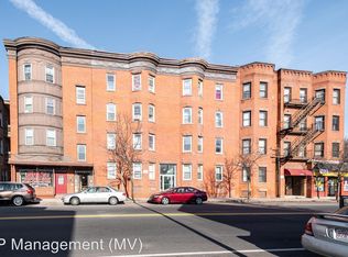 826 Chicopee St APT 4, Chicopee, MA 01013