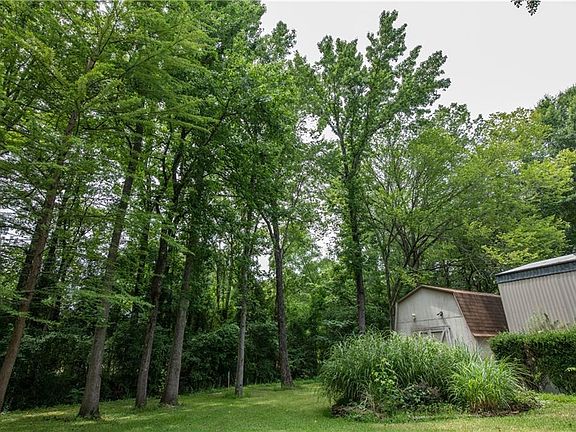 3rd image of 5101 Estes Pkwy Lot 52