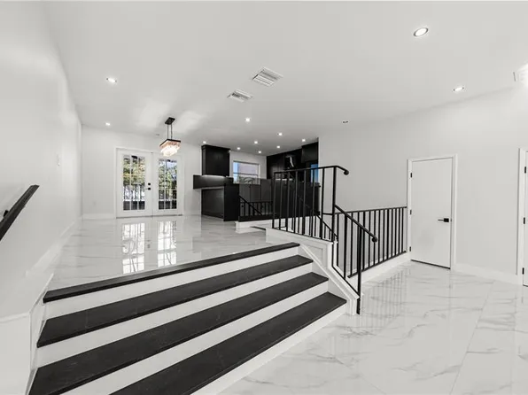 164 E DAVIS BOULEVARD, TAMPA, FL 33606
