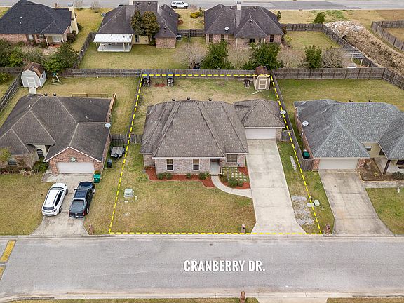 2nd image of 114 Cranberry Dr