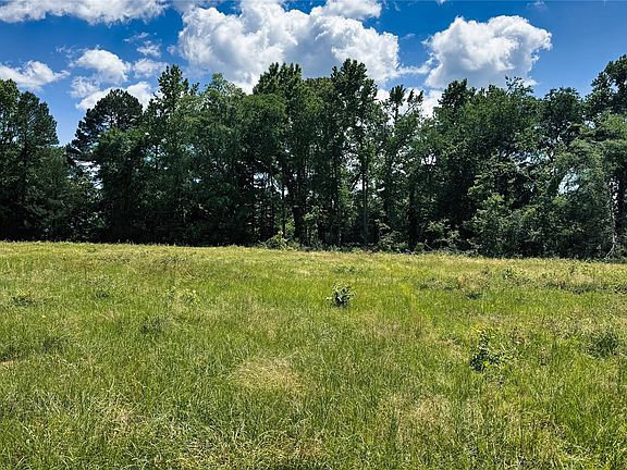 3rd image of 8 County Road 477 W
