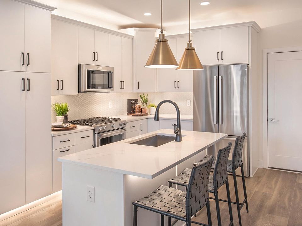 1st image of 2170 Northbank Pl #186
