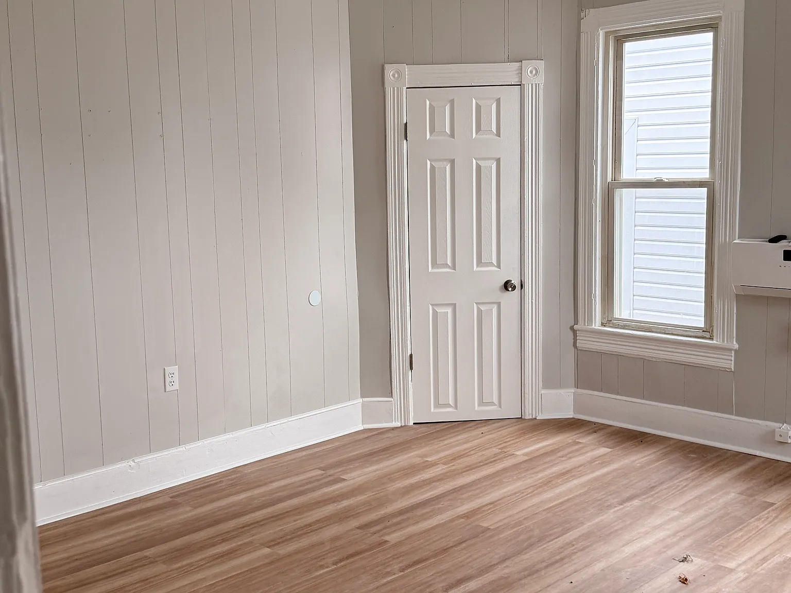 3 bed, 1200 sqft, $925 — Photo 3