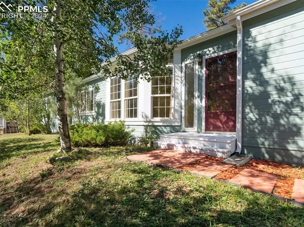 370 Virginia Ave, Palmer Lake, CO 80133