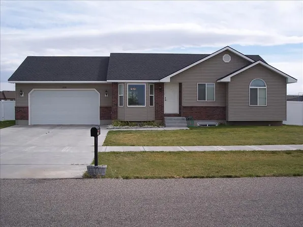 3730 N Flaming Rock Rd, Idaho Falls, ID 83401