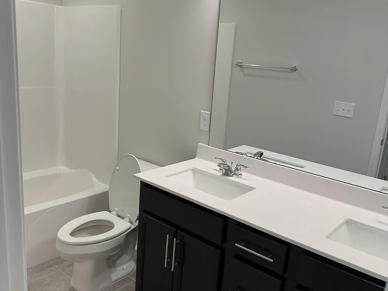 2232 Kasota Ln — Photo 14