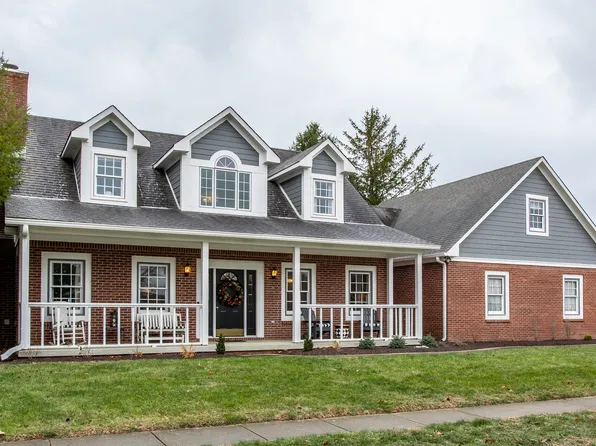 2119 Scarlet Oak Dr, Avon, IN 46123