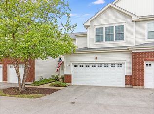 239 Dorset Ave, Oswego, IL 60543