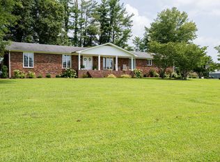 616 Maple Ln, Smithville, TN 37166