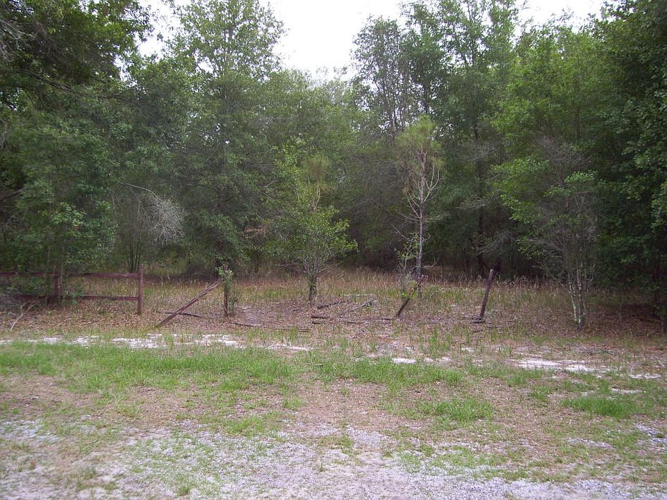 2nd image of 5515 Crockett Ct