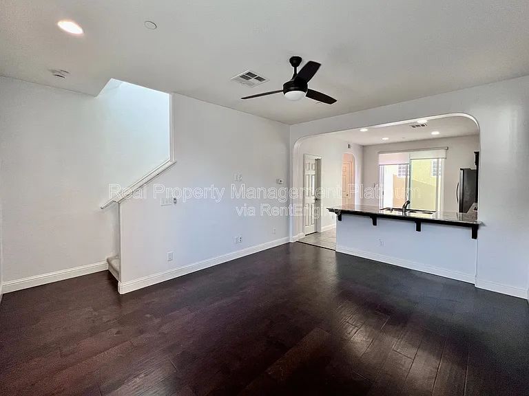 3623 Etchings Way — Photo 4