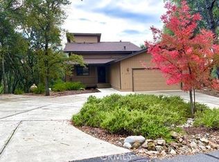 12679 Cresthaven Dr, Groveland, CA 95321