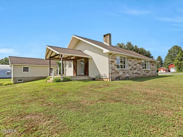 466 Center St, Montandon, PA 17850