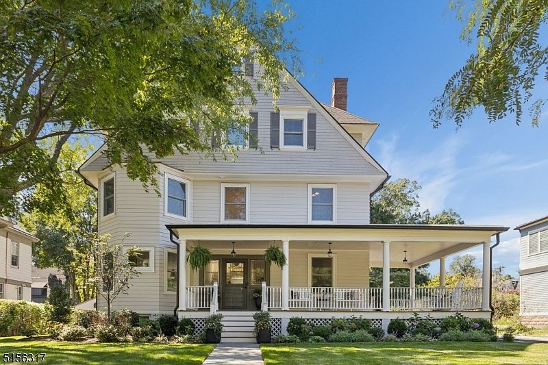 1st image of 26 Appleton Pl