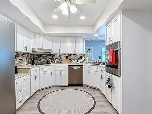 3rd image of 4516 NE 21st Ln #4516