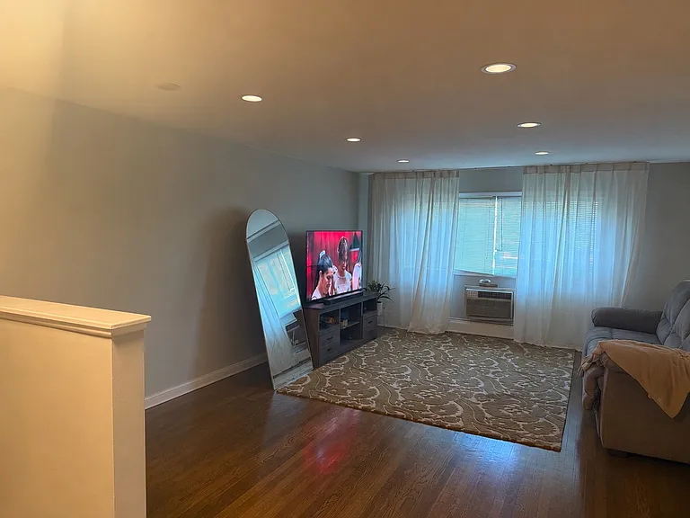 728 Dempster St #H109 — Photo 6