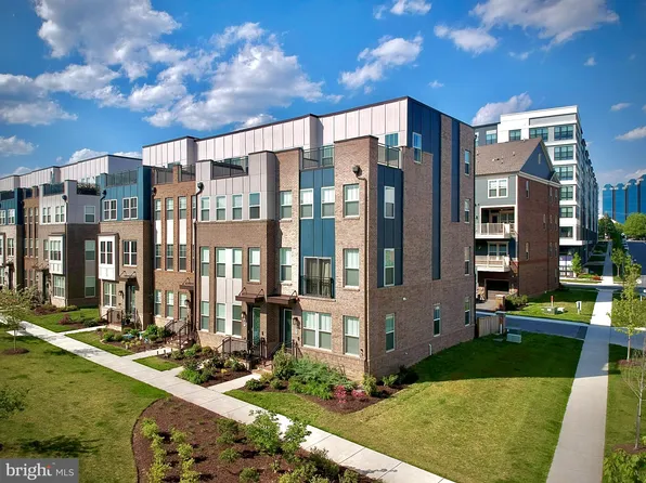 51 Armstrong Pl, Gaithersburg, MD 20878