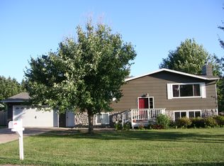 6307 W Westview Rd, Sioux Falls, SD 57107