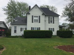 412 W Beaver St, Morocco, IN