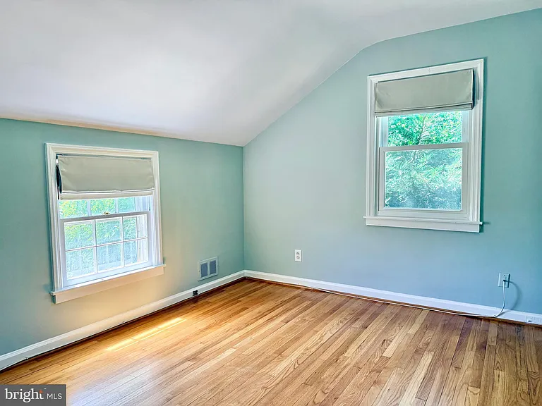 3001 S Grant St — Photo 18