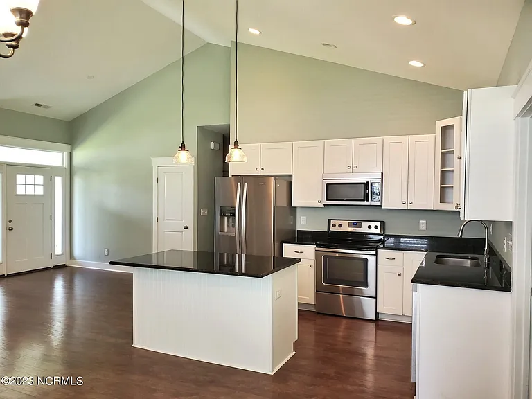 112 Meadowbrook Ct — Photo 14