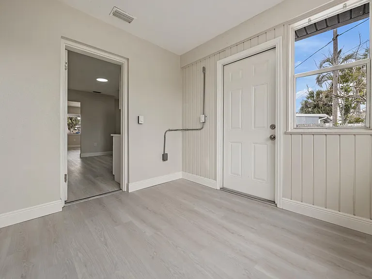 14040 Miramar Ave #A — Photo 15