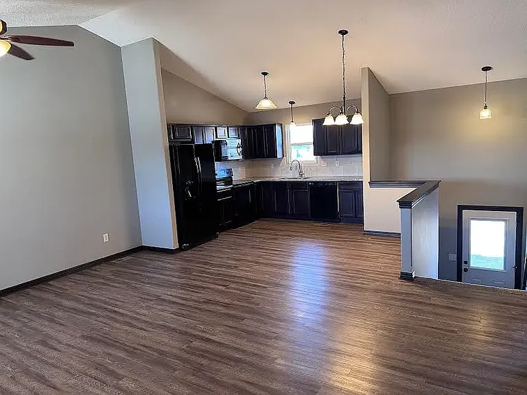 2408-10 E Quivira Ct — Photo 4