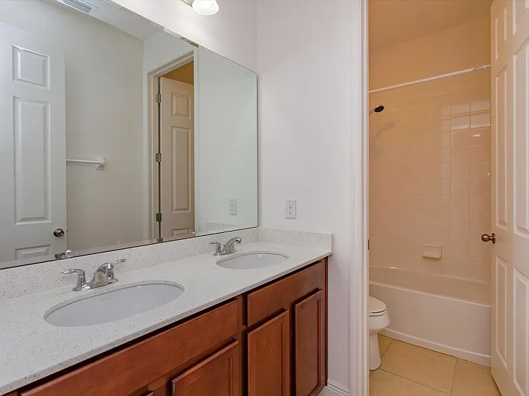 4956 Blanche Ct — Photo 18