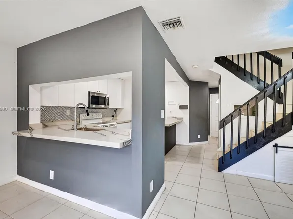 5843 Woodlands Blvd #5843, Fort Lauderdale, FL 33319