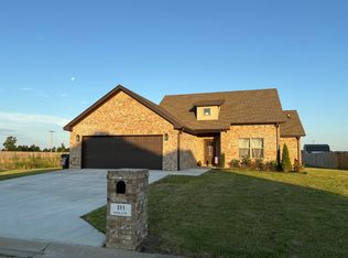 311 Hollis St, Bono, AR 72416
