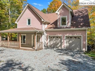 100 Northridge Rd, Beech Mountain, NC 28604