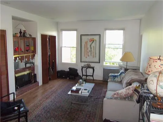 Rented by Avenue Sotheby's International Realty | media 16