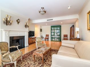 L, Wellesley, MA 02482