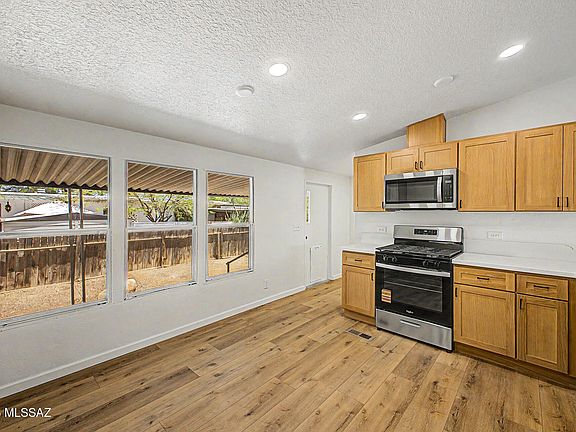 4th image of 3520 W Cantaloupe Dr