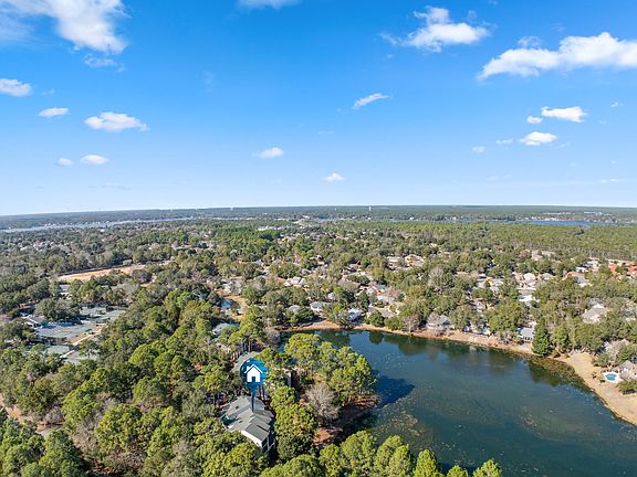 3rd image of 303 Southlake Ct #303
