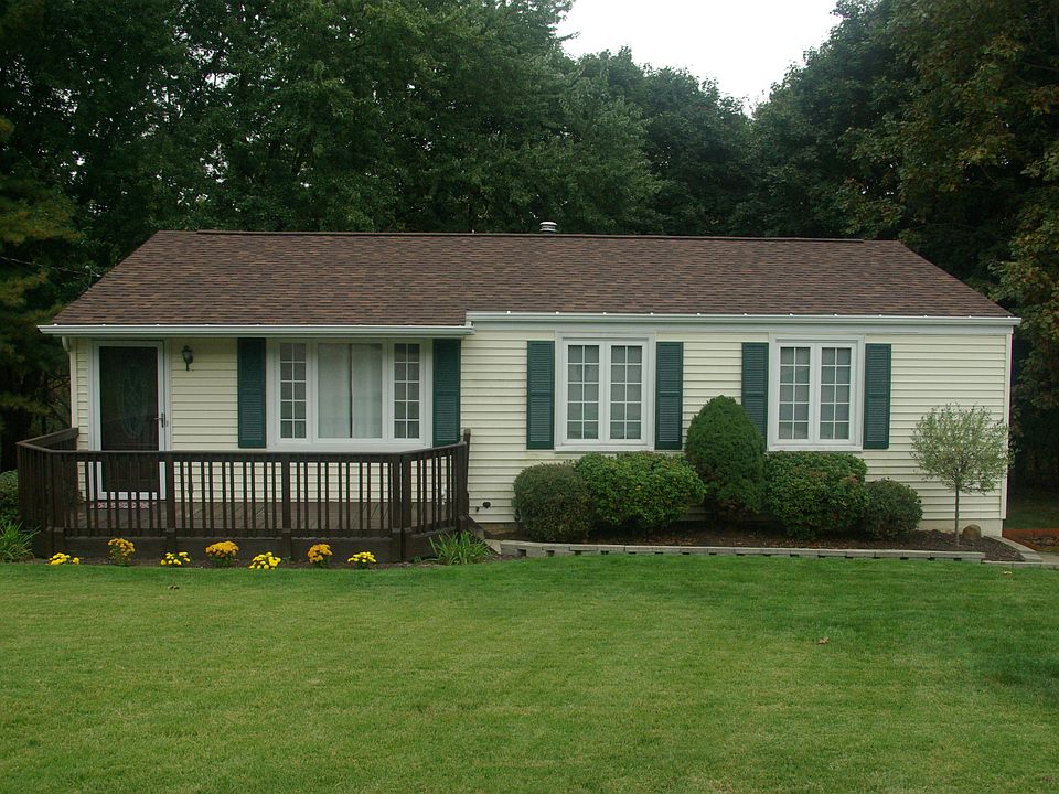 1st image of 3002 Woodview Dr