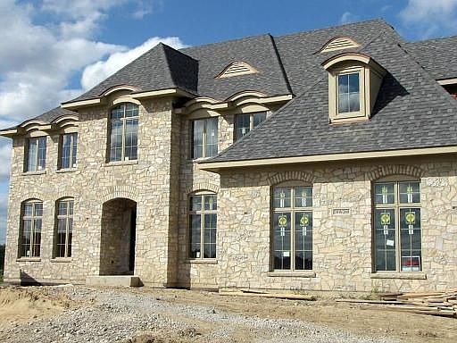 2nd image of 39W260 Long Meadow Ln