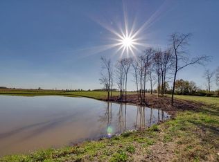 7305 Timbercrest Dr, Godfrey, IL 62035