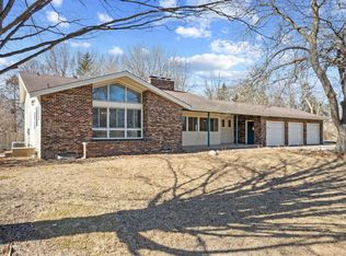 11550 Interlachen Rd, Chisago City, MN 55013