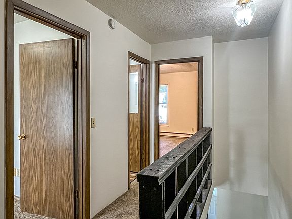 5th image of 515 White St #4