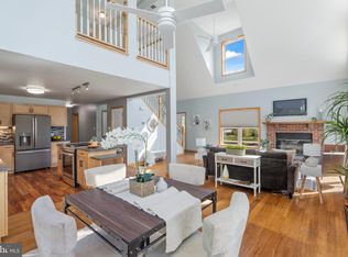 3765 Clarks Point Rd, Middle River, MD 21220