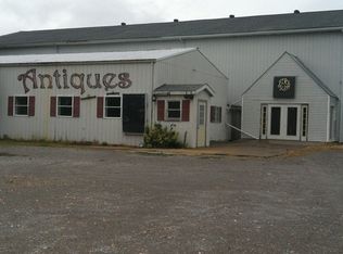 4575 E Vienna St, Anna, IL 62906